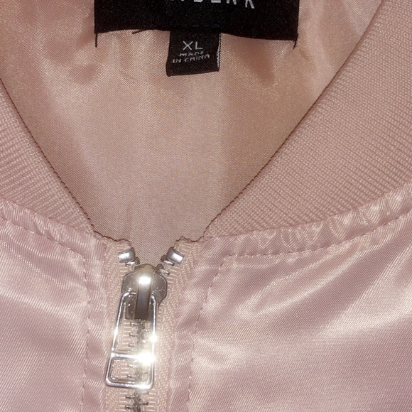 Pink Jacket - Picture 2 of 2